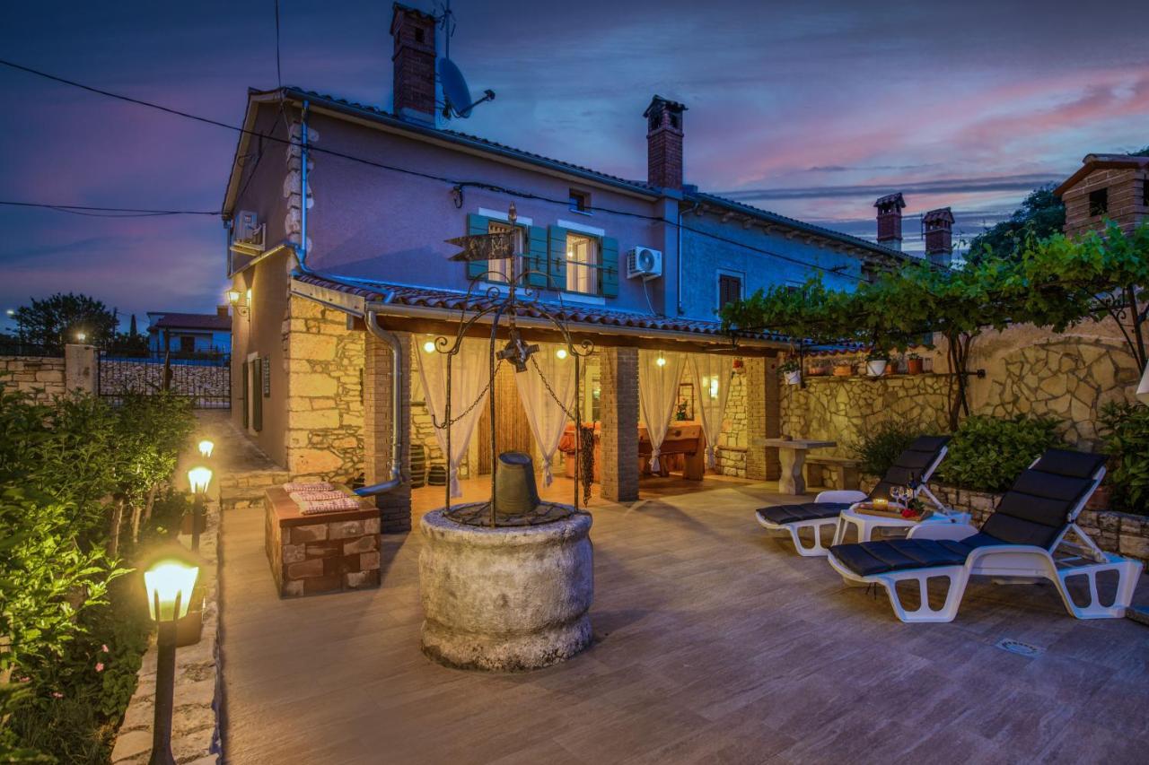 Rustic Istrian House Varesco Крница Екстериор снимка
