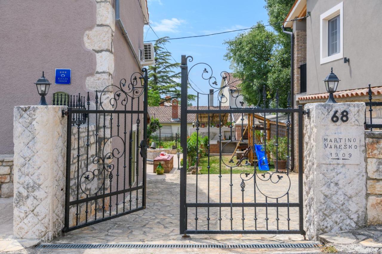 Rustic Istrian House Varesco Крница Екстериор снимка