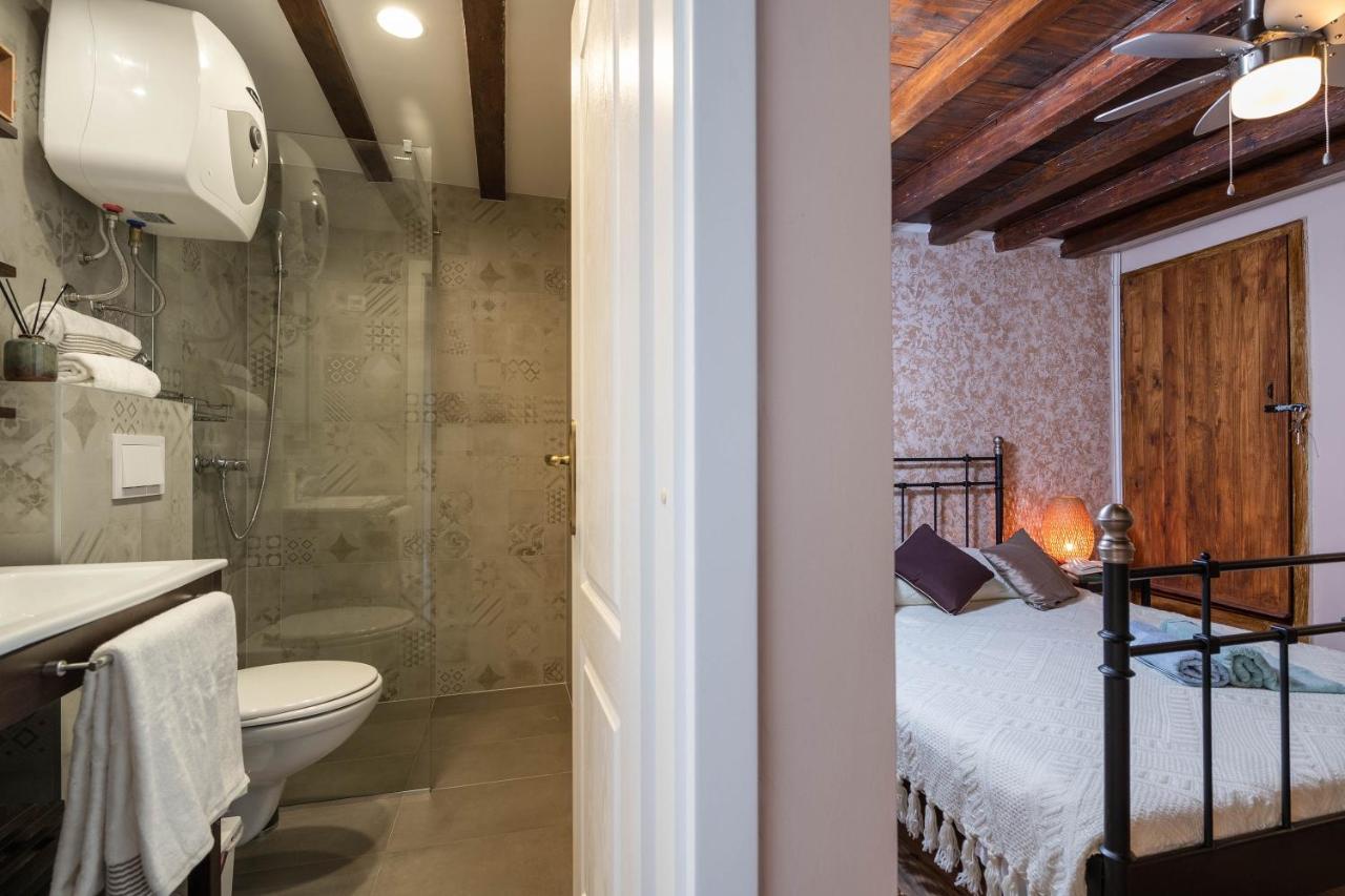 Rustic Istrian House Varesco Крница Екстериор снимка